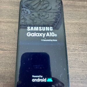 Samsung Galaxy A10e A102U Verizon Smart Phone